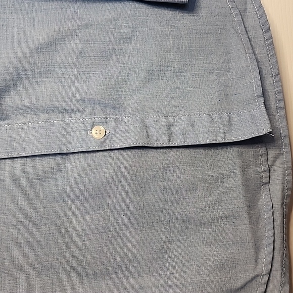 H&M Light Blue Casual Button-Down Shirt - Picture 4 of 10